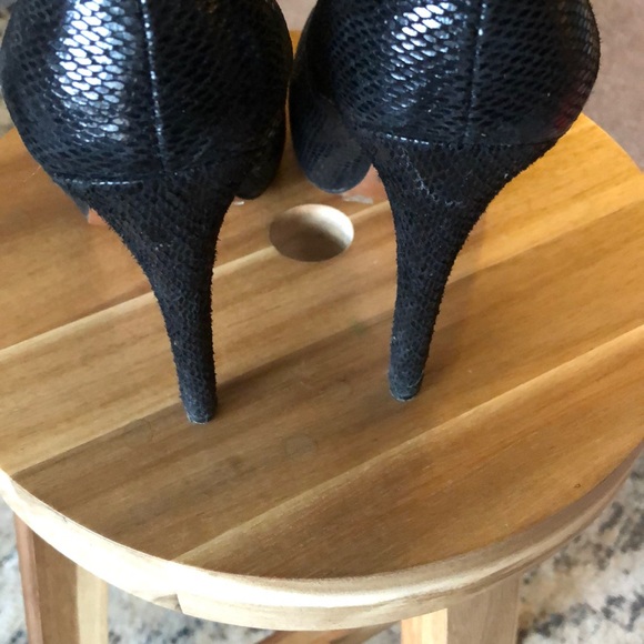 BCBGeneration Black Platform Heels - Picture 4 of 7